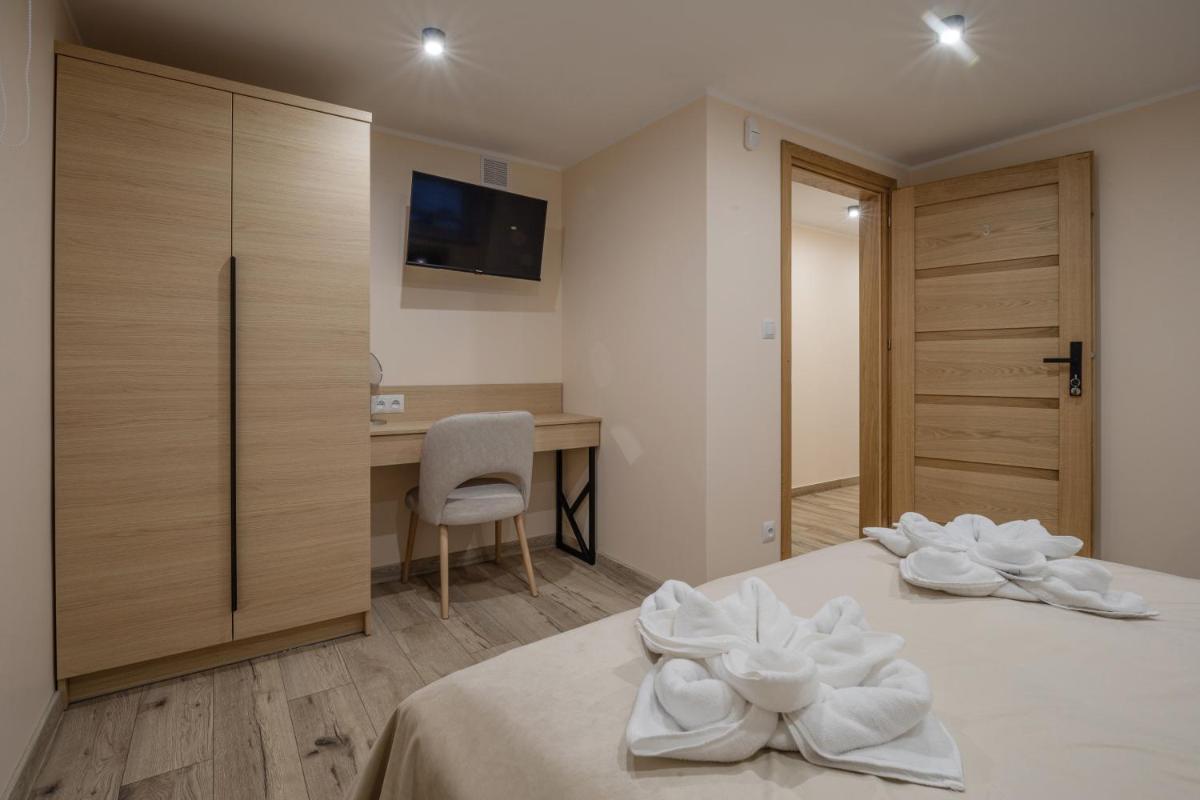 Zacisze pod Chełmem - Housity