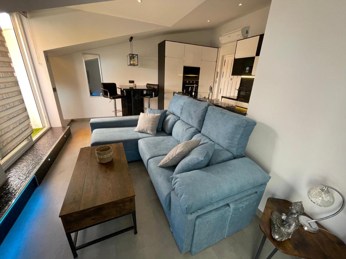 Penthouse DELUXE, Carolina Park, Marbella - Housity