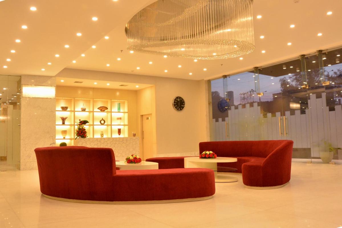 Suitetrails - Grand Plaza Lords Inn Jammu