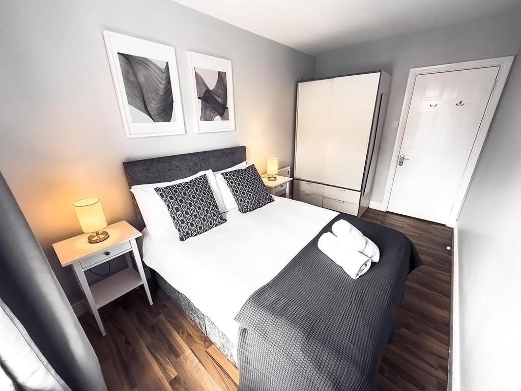 Harbour Square House - Housity