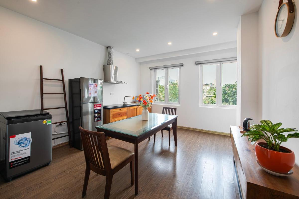 Lakeside House Hanoi - Housity
