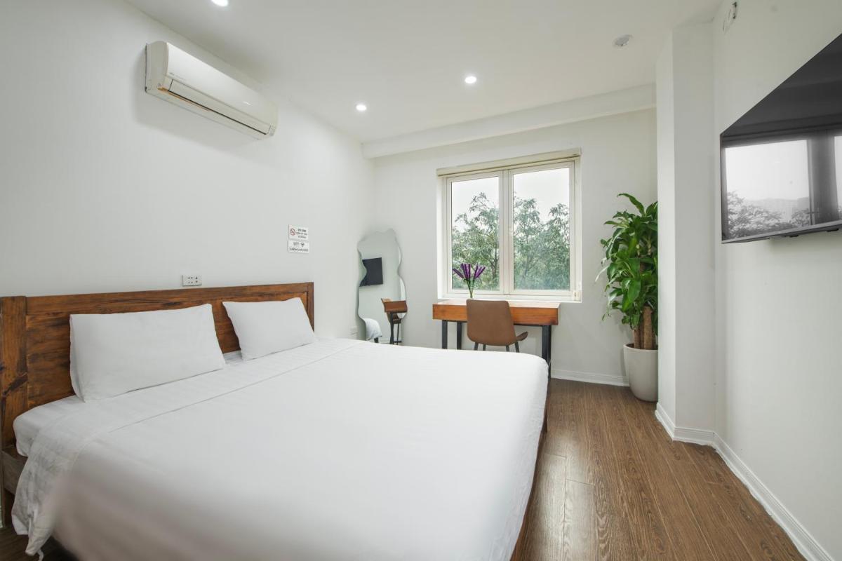 Lakeside House Hanoi - Housity