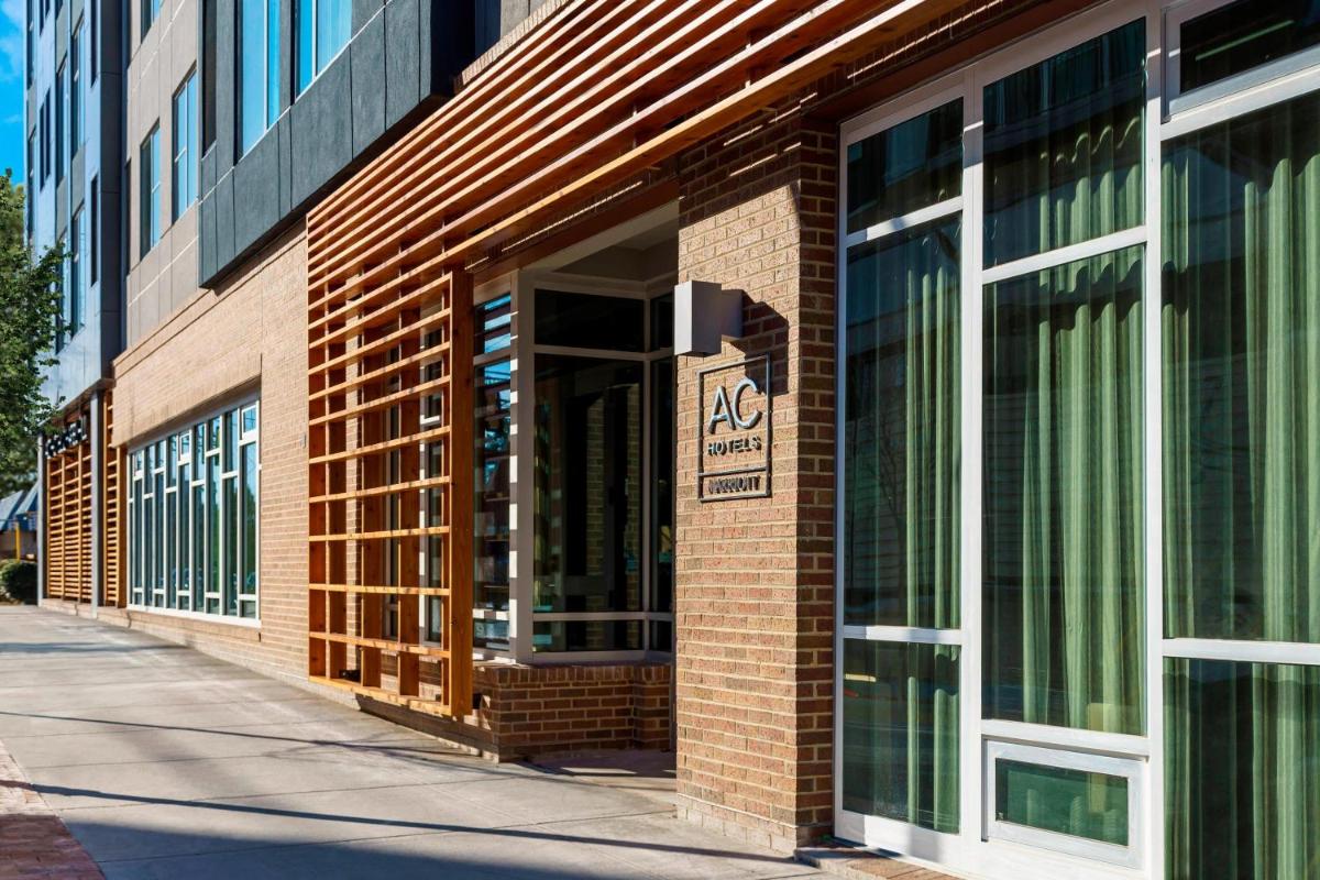 AC Hotel by Marriott Chapel Hill Downtown - Housity