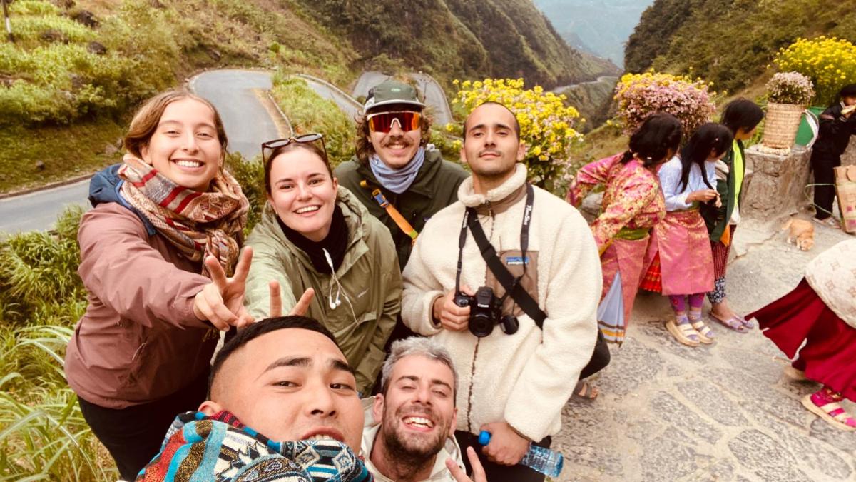Ha giang Lai Homestay retreat-trekking,Tour,motorbike rental - Housity