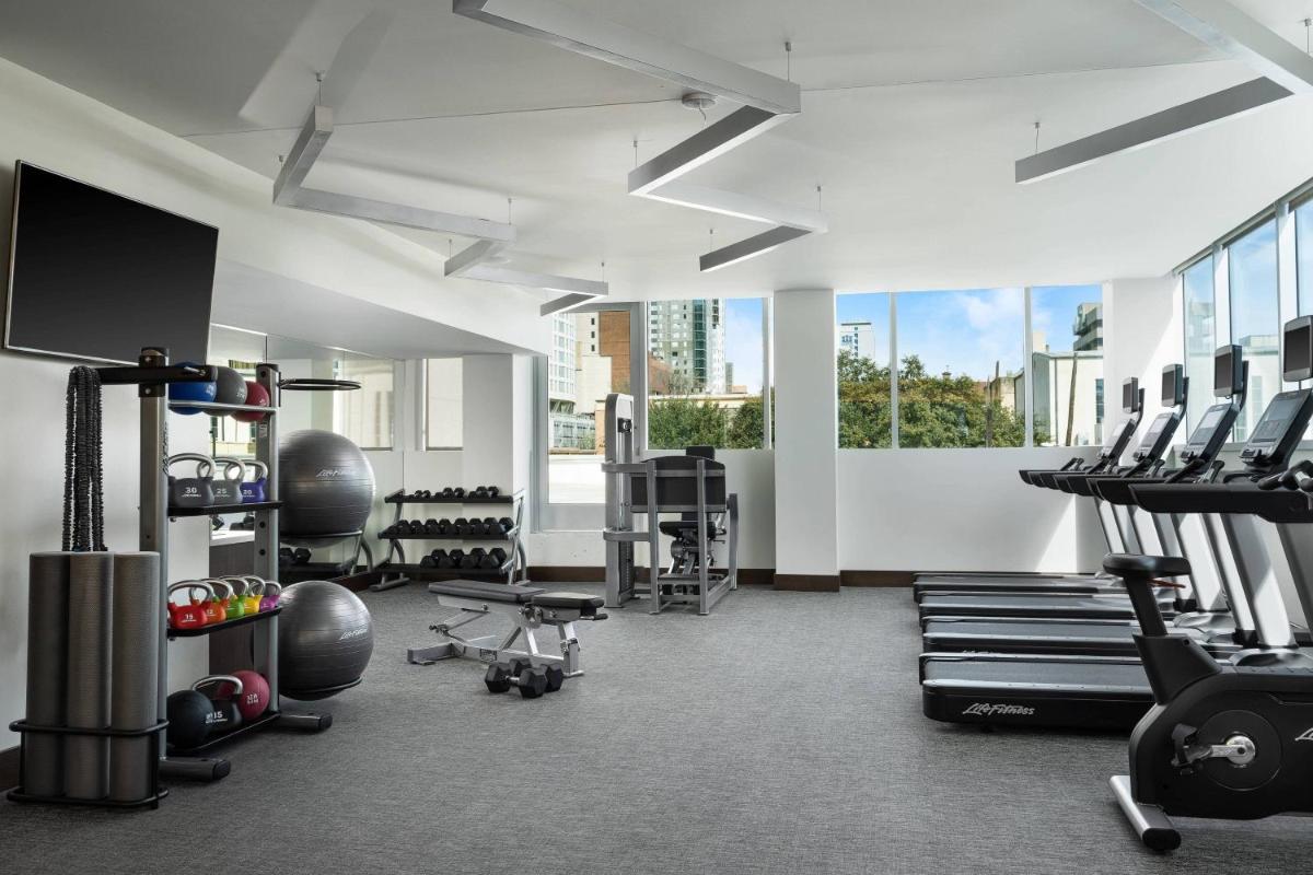AC Hotel by Marriott Austin-University - Housity