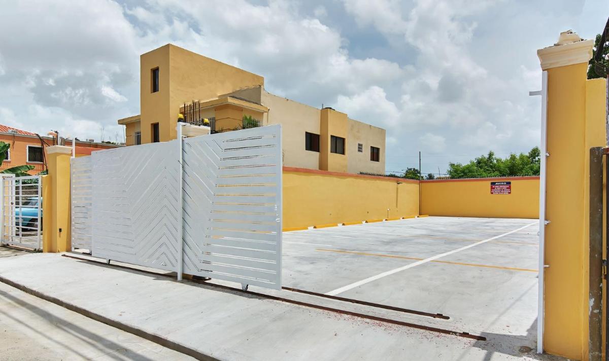 Awesome Studio-apartment For 2 Near Las Americas Airport and Colonial Zone - Housity
