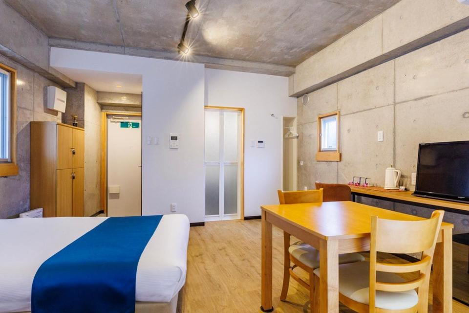 Kokusai Street Garden Hotel -SEVEN Hotels and Resorts- - Housity