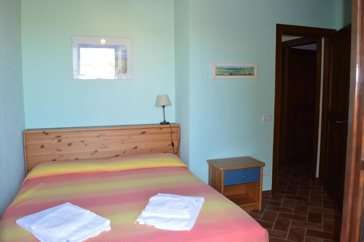 House with private garden in the Crete Senesi - Housity
