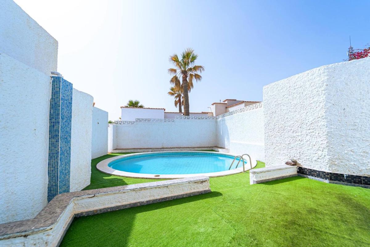 Beautiful Villa Duque with Pool in Poris Abona and Parking - Housity