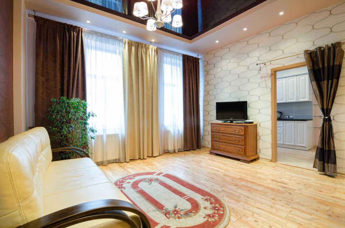 LEOGRAND Apartments on Doroshenka 34 - Housity