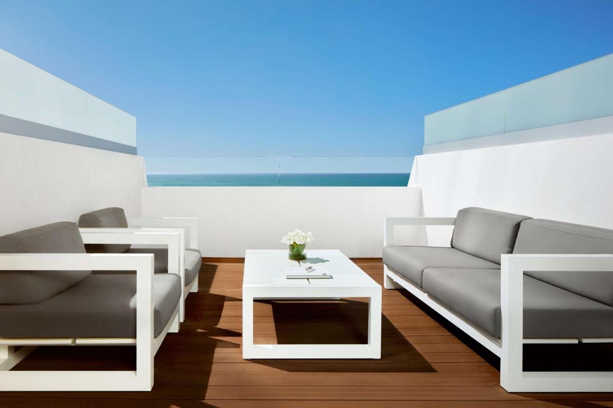 Uma área de estar em Tivoli Marina Vilamoura