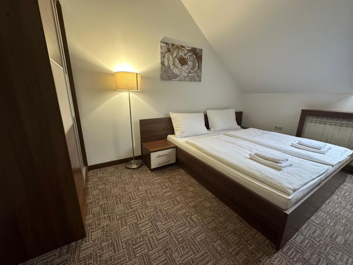 Sobe Korzo - Housity