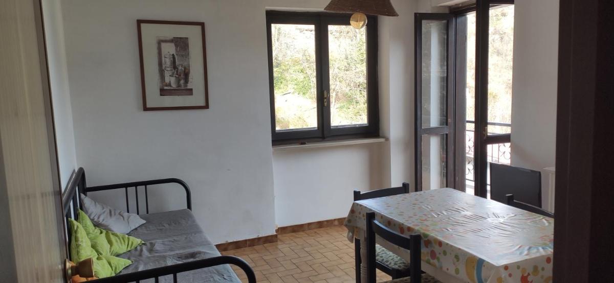 CASA CON VISTA A GRAVERE - Housity