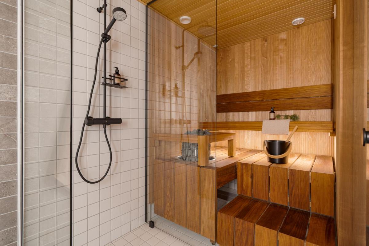 AuroraLevi Suites Utsuvaara Northern Lights Retreat, Ski-In-out, 2 ski pass included to price - Housity