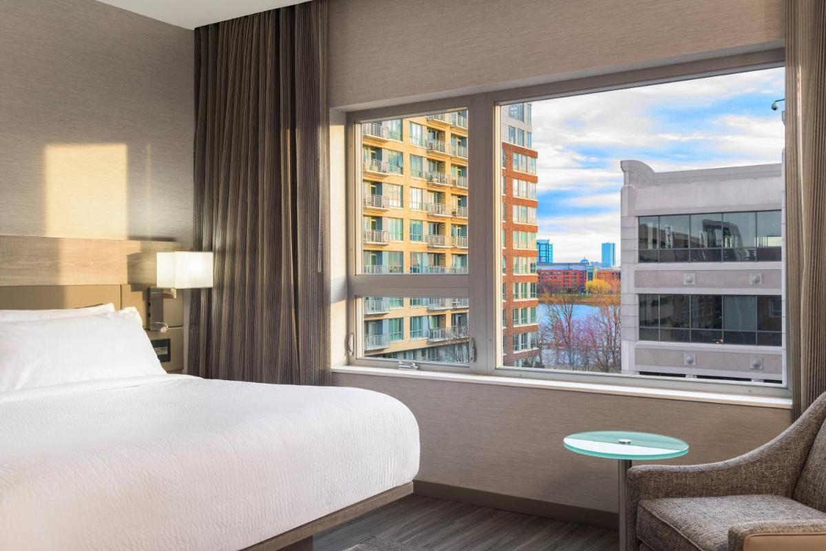 AC Hotel by Marriott Boston North - Housity
