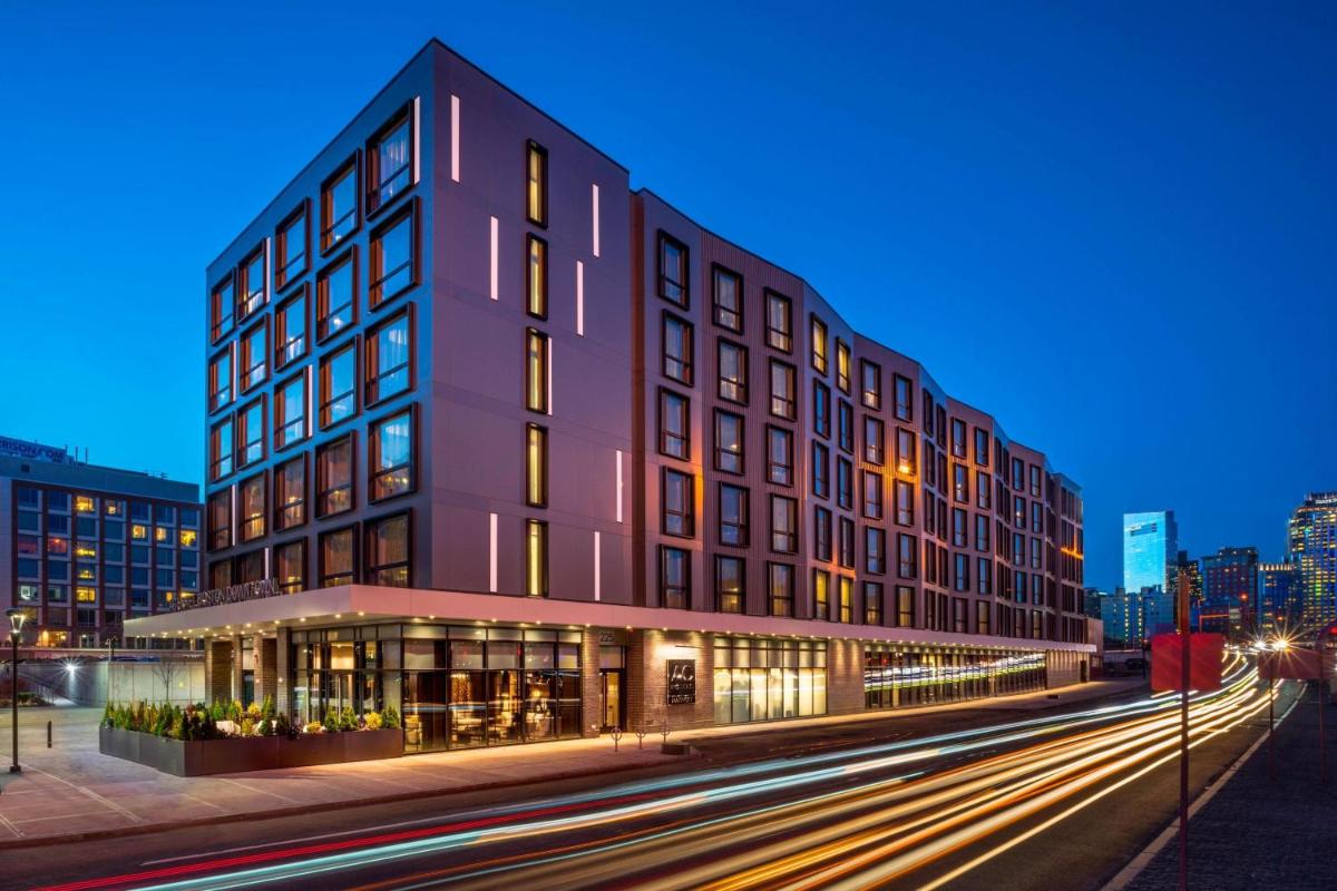 AC Hotel by Marriott Boston Downtown - Housity