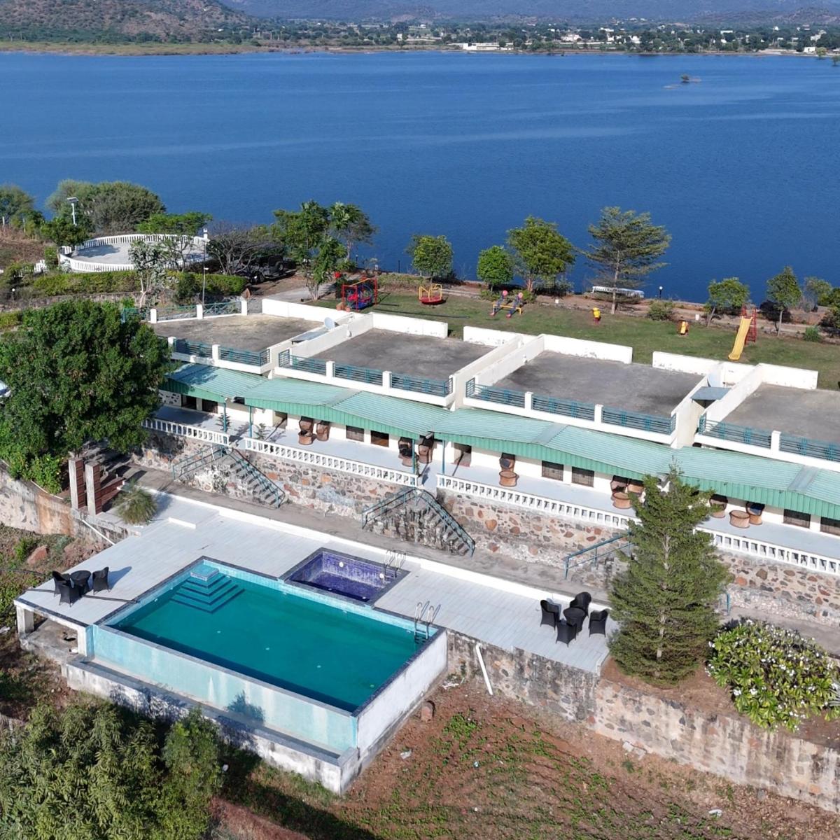 Prime Neelkanth Forest Retreat Resort - Housity