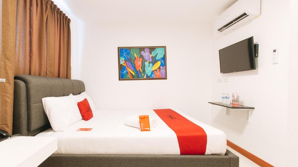 RedDoorz @ Guest Hotel Passi City Iloilo - Housity