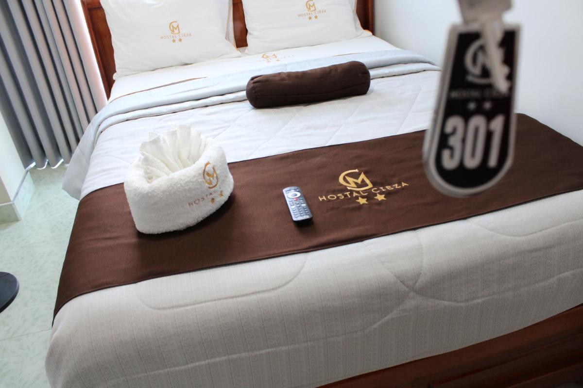 Hostal Cieza - Housity