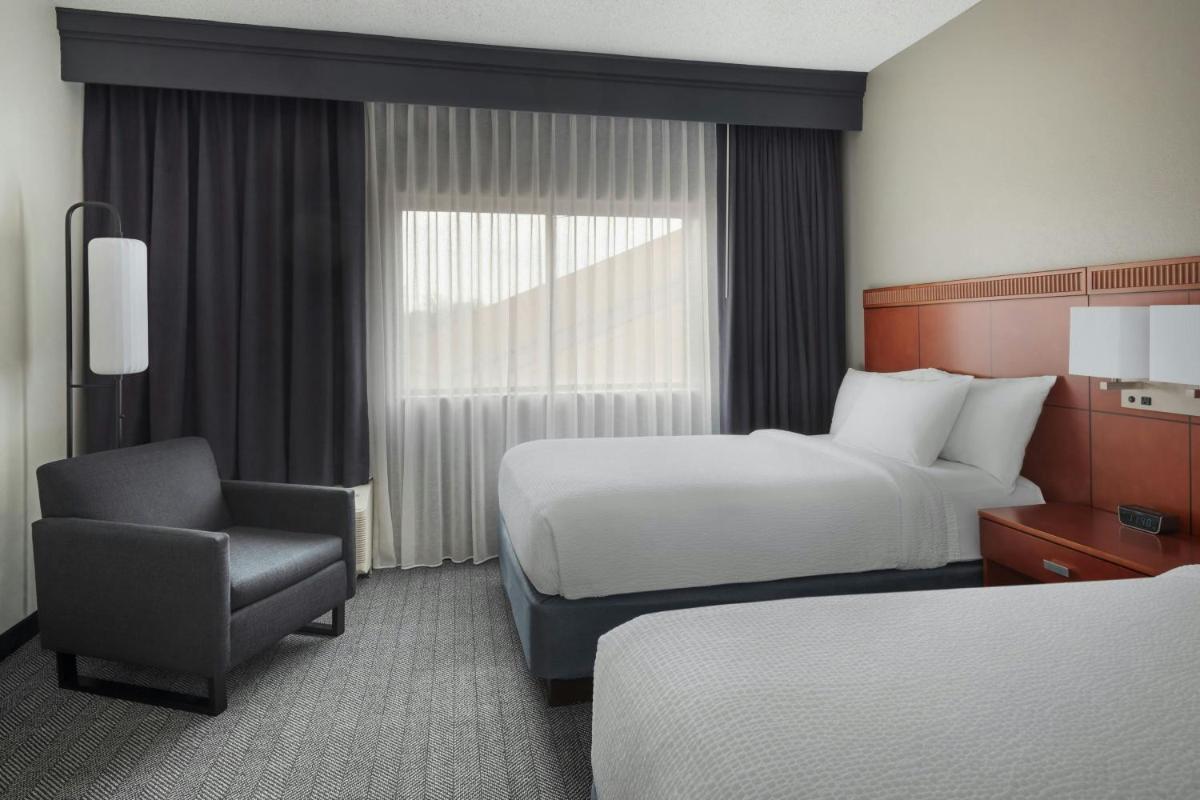 Courtyard by Marriott New Carrollton Landover - Housity