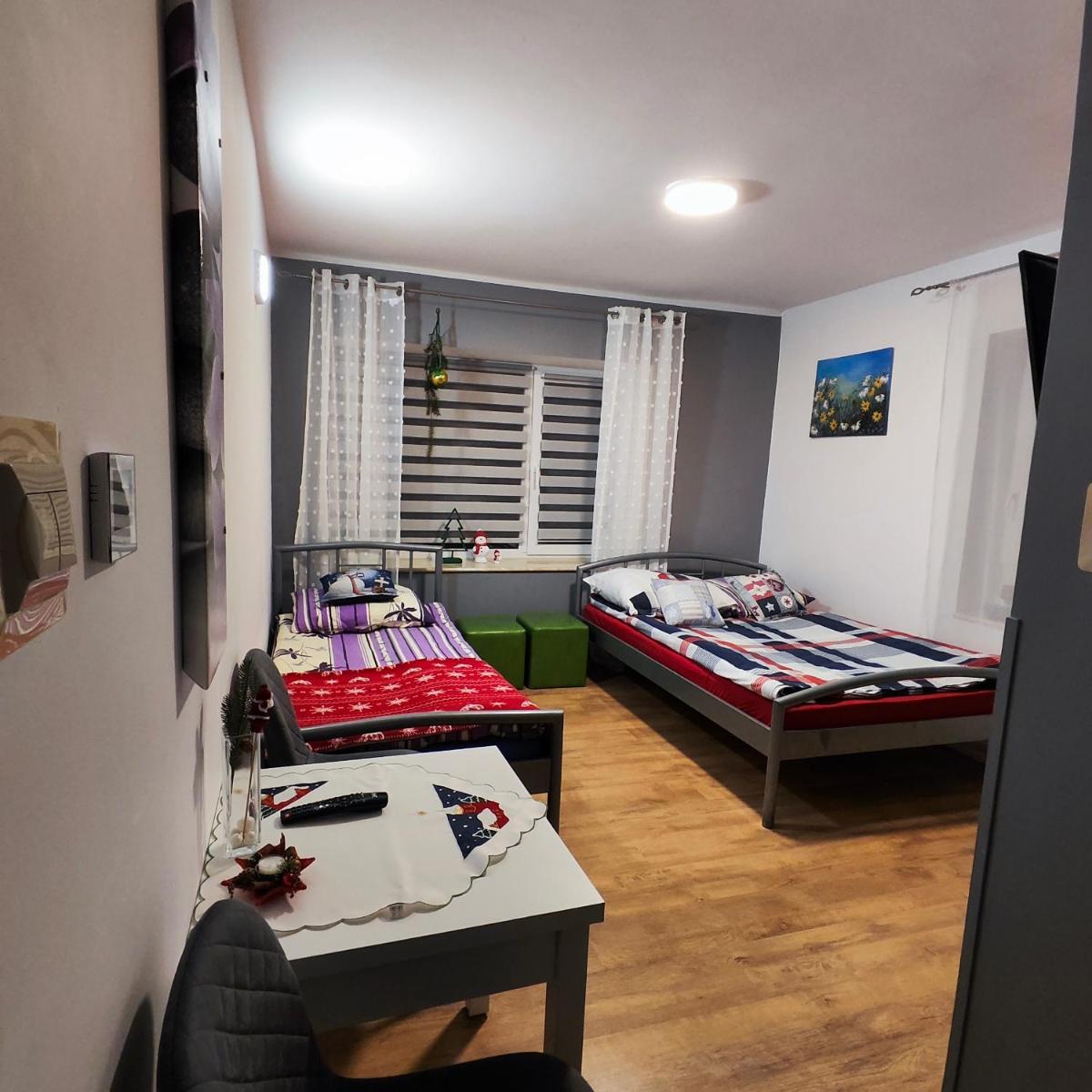 Pokoje Karkonosze - Housity