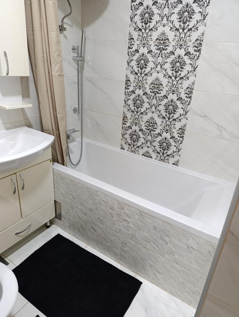 Apartman Bulevar Živinice - Housity