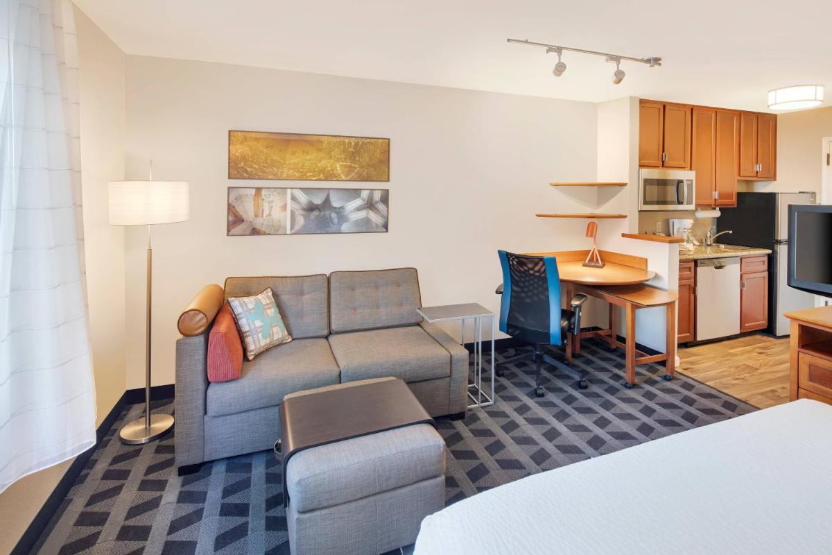 TownePlace Suites by Marriott Bentonville Rogers - Housity