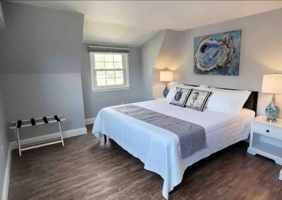 Beechwood by the Bay Dog Friendly - Housity