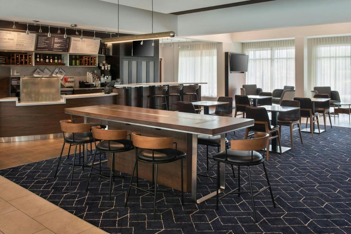 Courtyard by Marriott Silver Spring North/White Oak - Housity