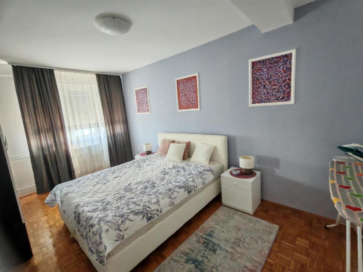 Sweet Home Gloria - Housity