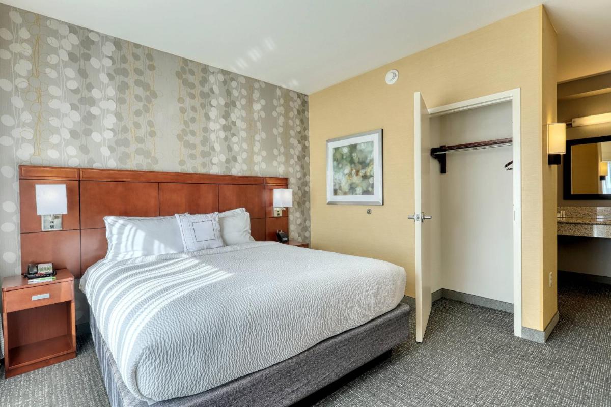 Courtyard by Marriott York - Housity