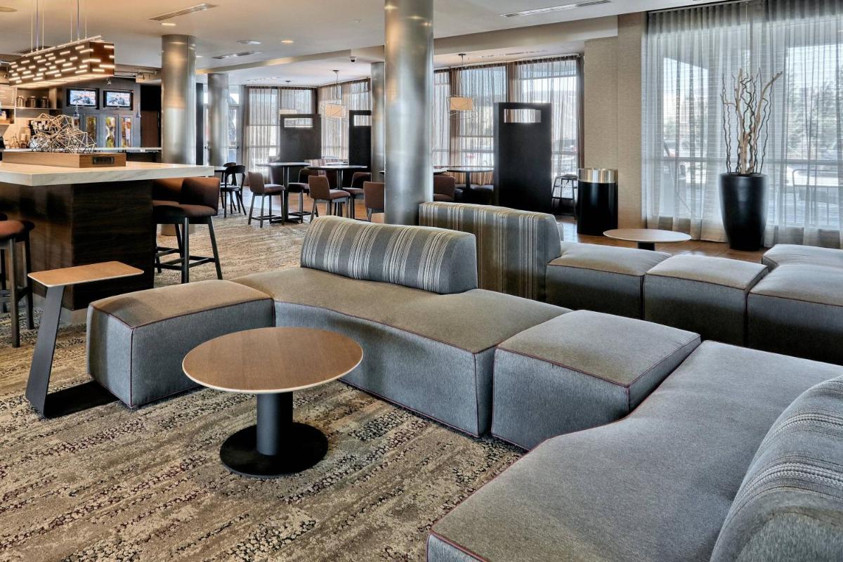 Courtyard by Marriott York - Housity