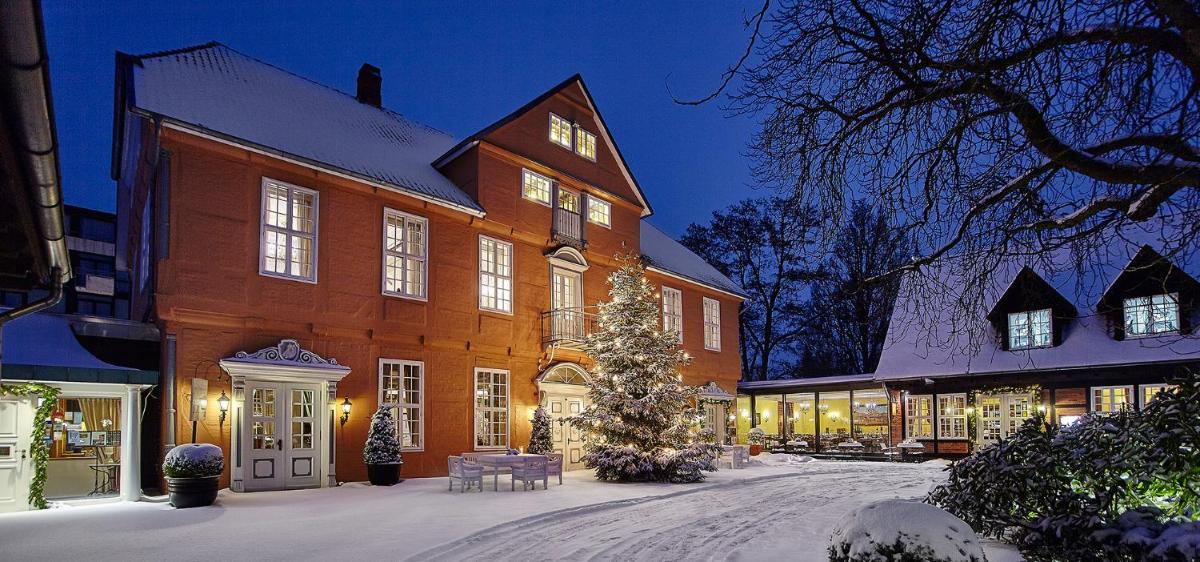 Althoff Hotel Fürstenhof im Winter