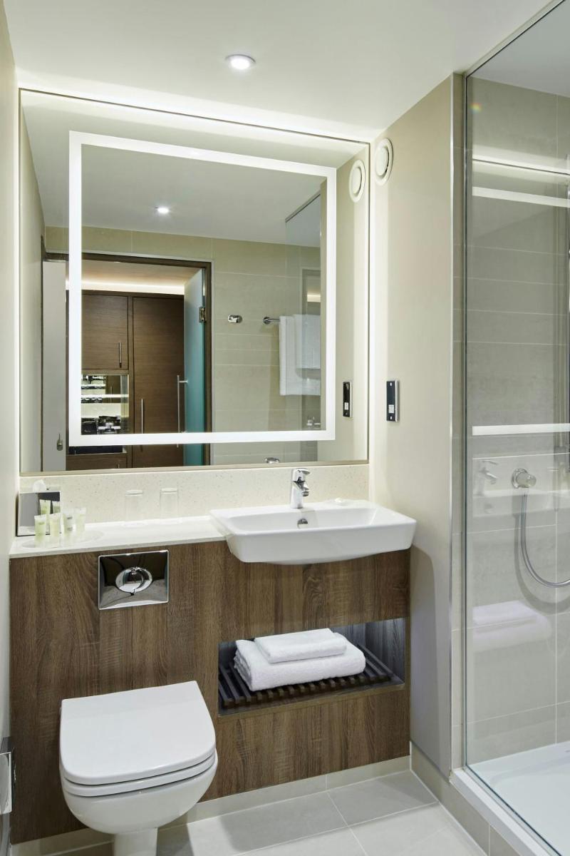 Courtyard by Marriott Oxford South - Housity