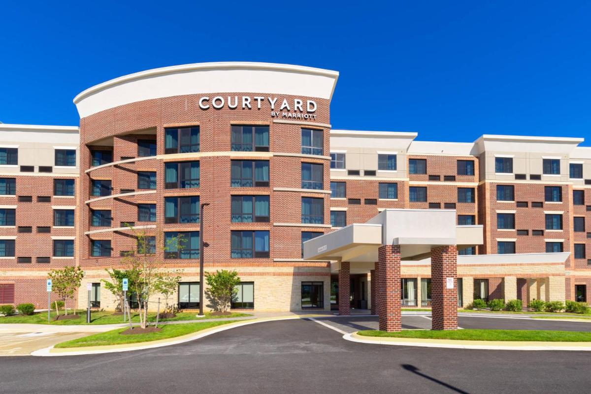 Courtyard by Marriott Bowie - Housity