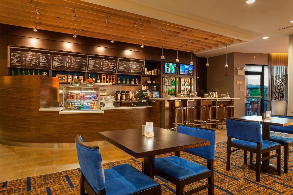 Courtyard by Marriott Indianapolis Noblesville - Housity