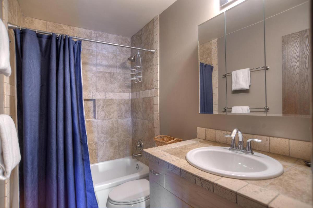 3 BR Angelhaus 308 - Housity