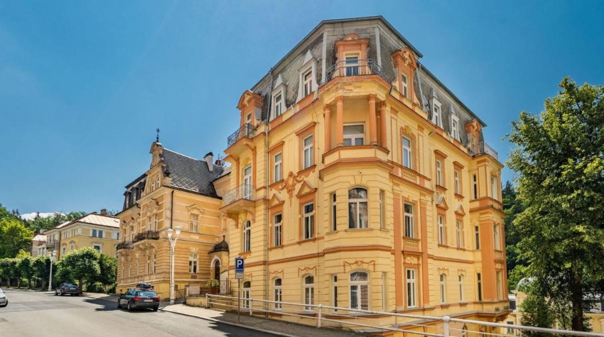 Anzio apartments - Housity