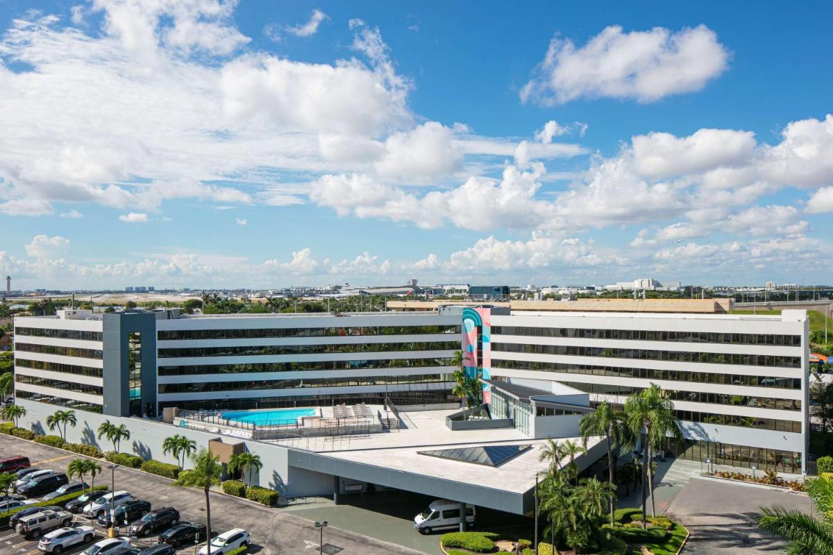 Sonesta Miami Airport - Housity