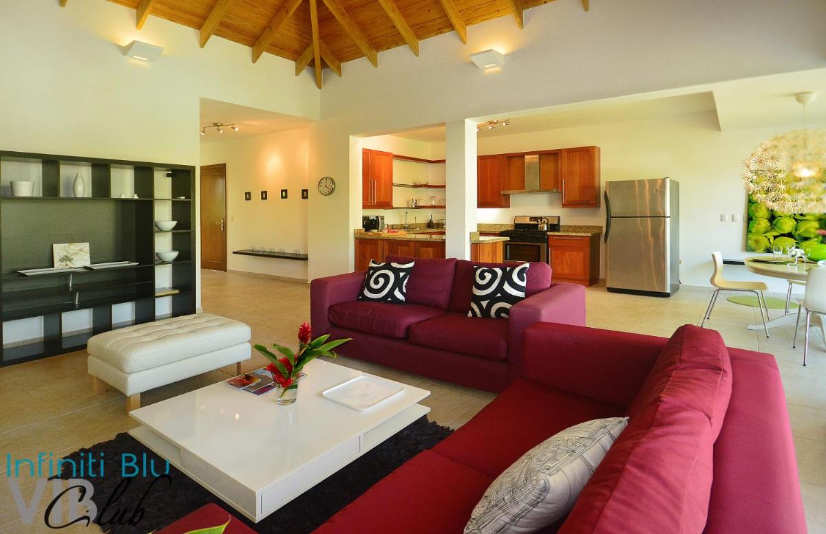 Instyle Residences at Infiniti Blu - Housity