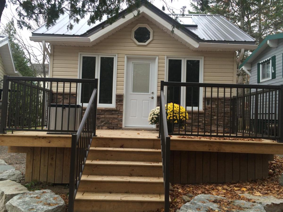 Victoria Harbour Cottages - Housity