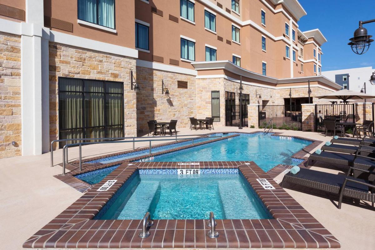 Courtyard by Marriott San Angelo - Housity