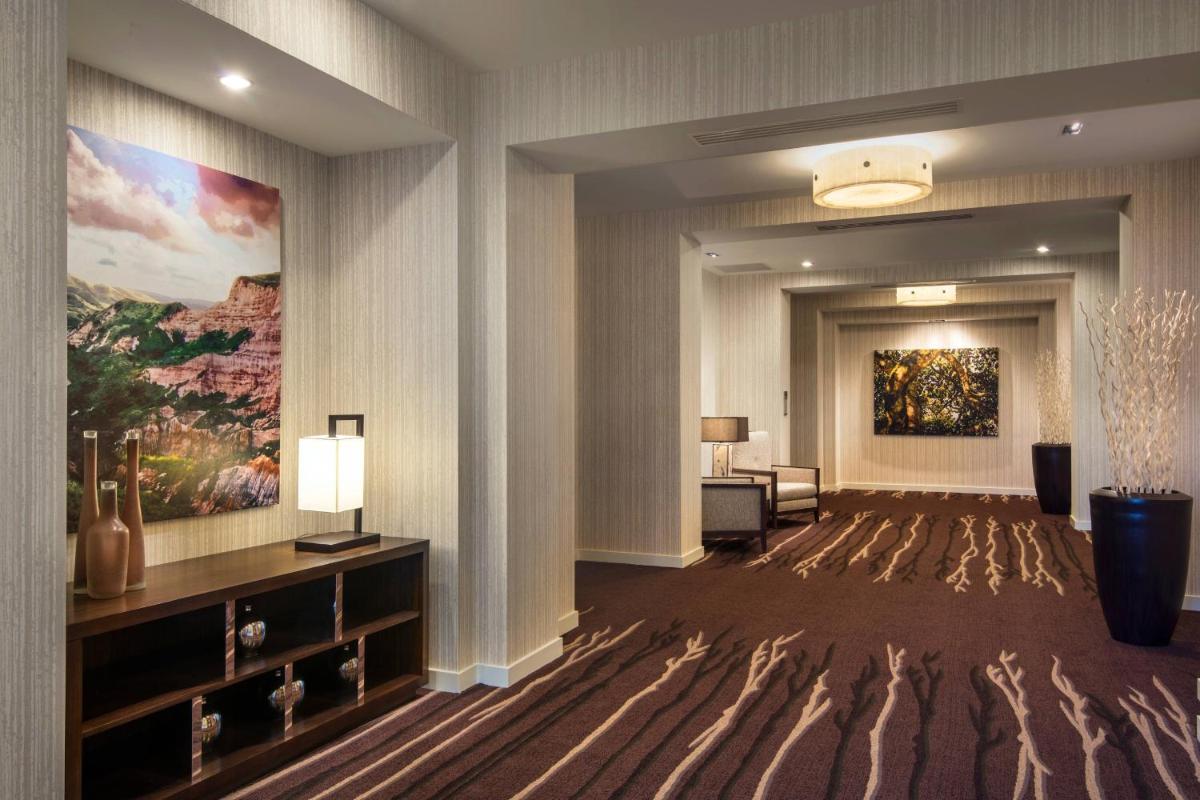 Courtyard by Marriott Irvine Spectrum - Housity