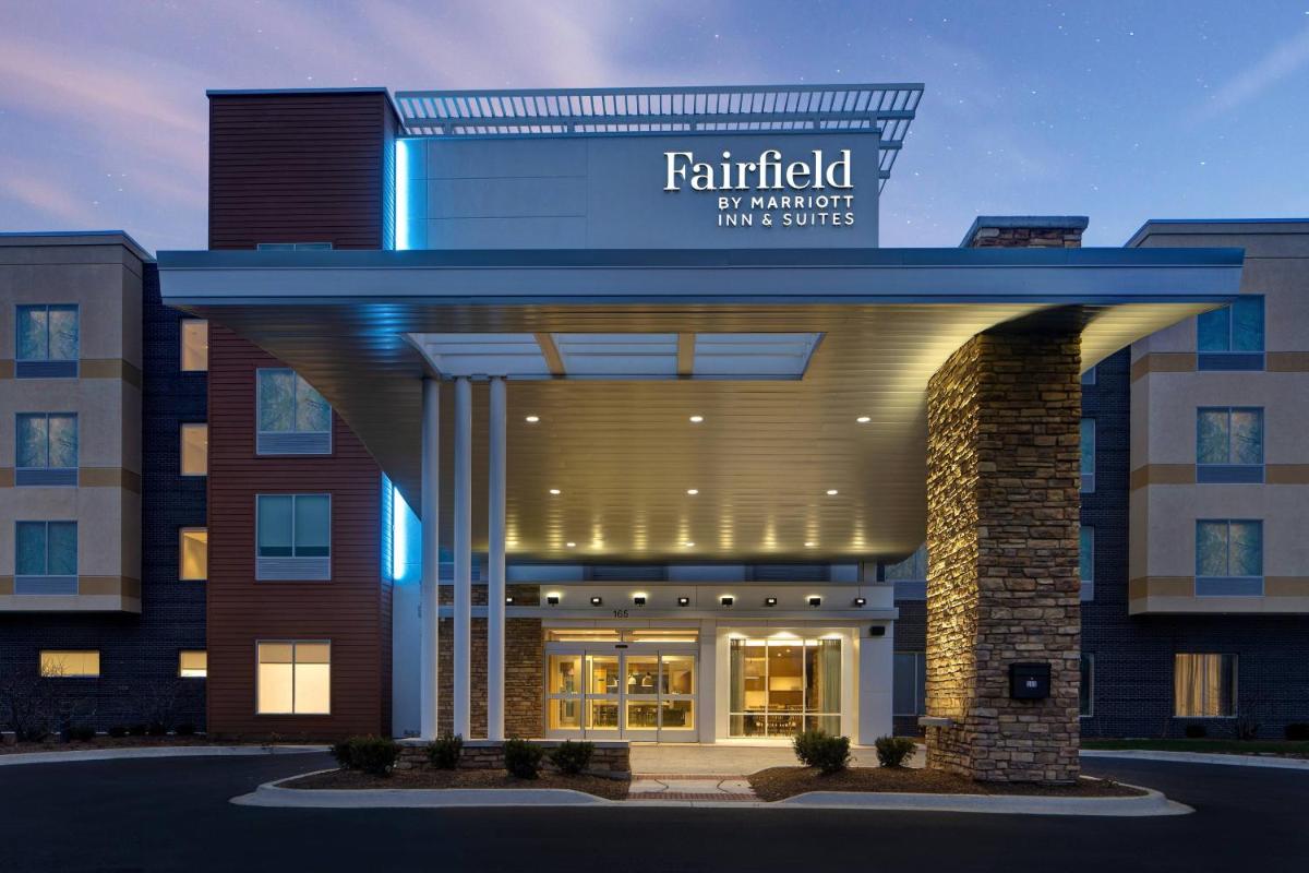 Fairfield Inn & Suites by Marriott Chicago Bolingbrook - Housity
