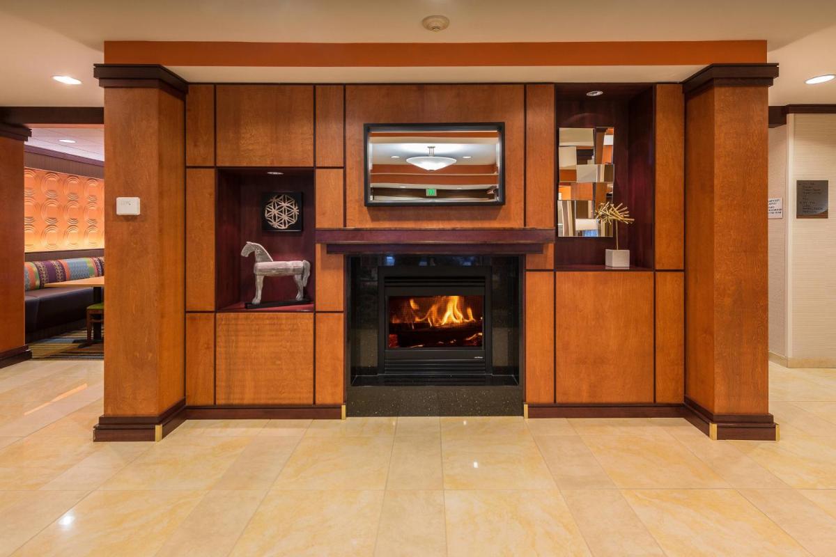 Fairfield Inn and Suites by Marriott Augusta - Housity
