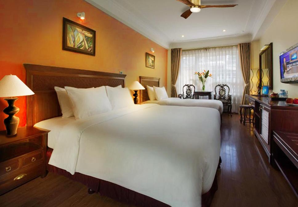 Classic Street Hotel - Housity