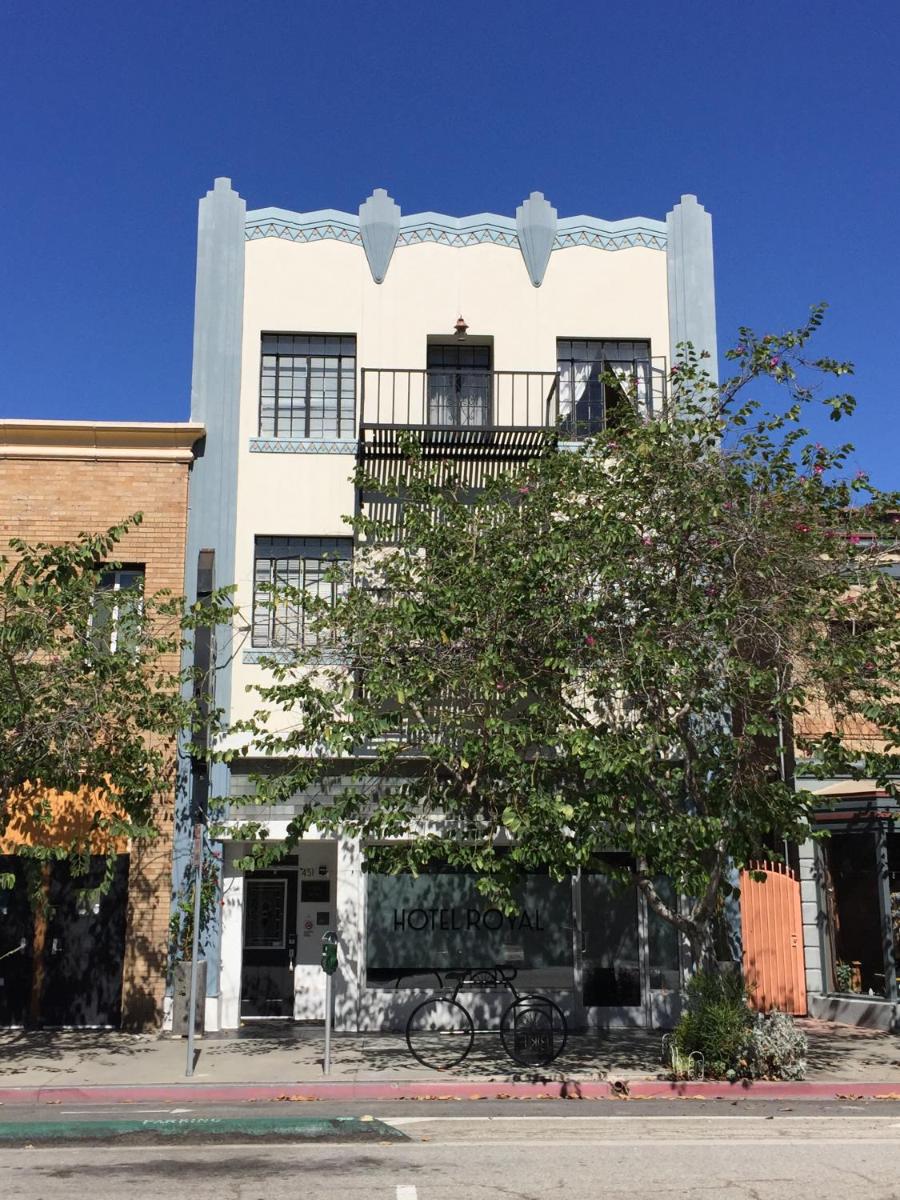 Hotel Royal - Housity
