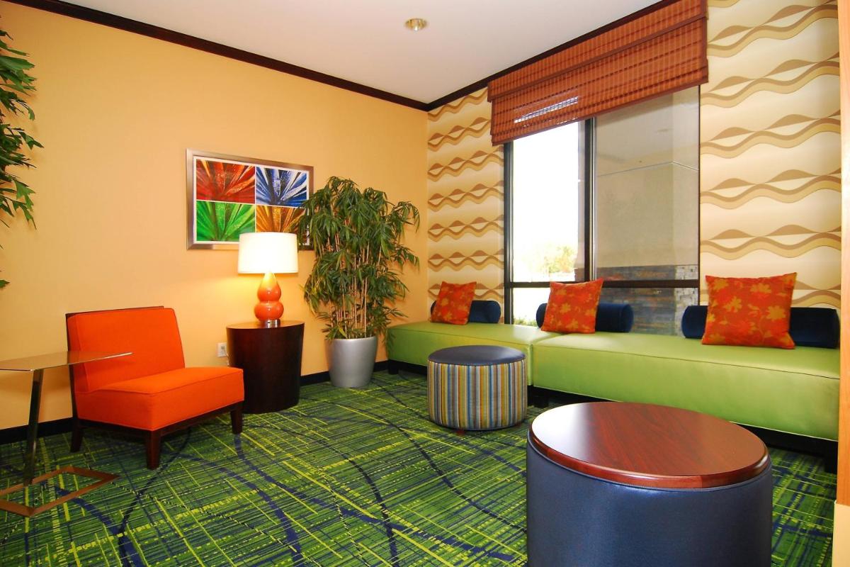 Fairfield Inn & Suites Tehachapi - Housity