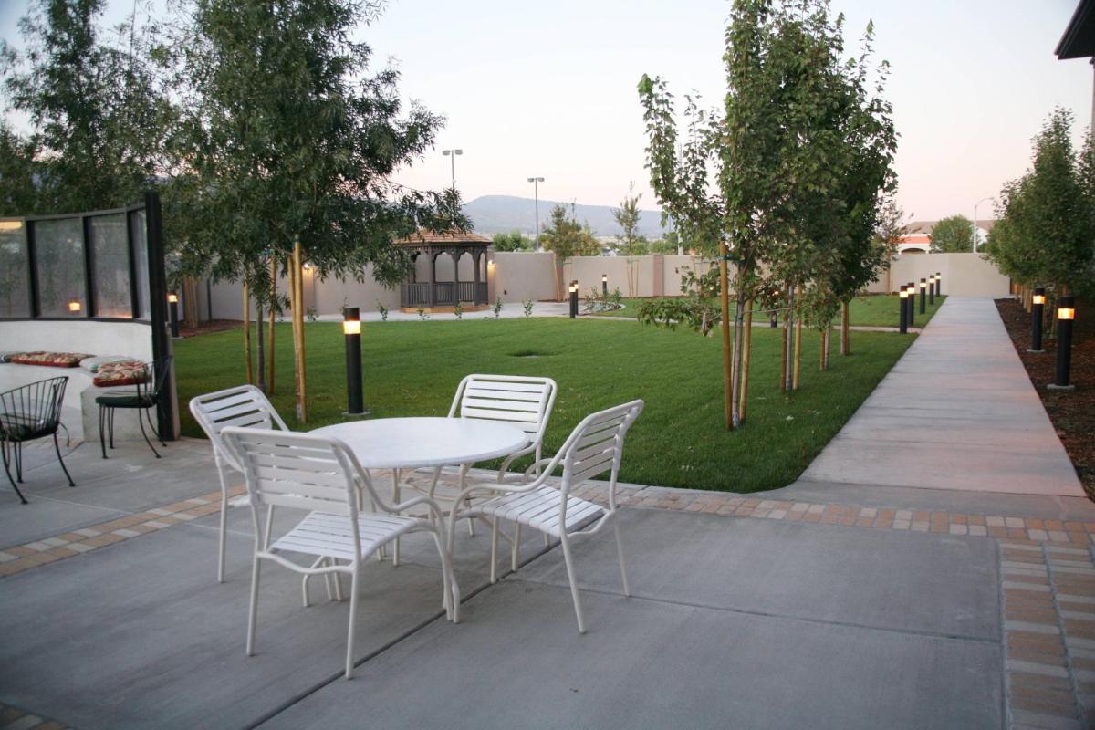 Fairfield Inn & Suites Tehachapi - Housity