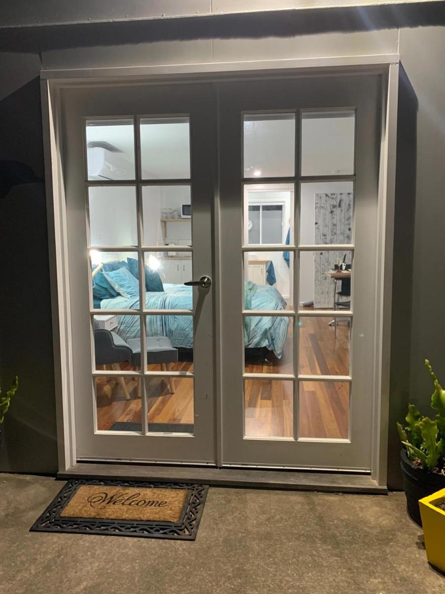 Dolphin Cottage - Housity